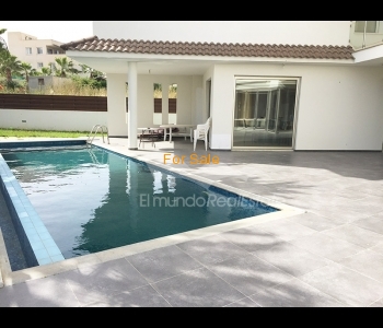 House with swimming pool in Makedonitissa, ID 626